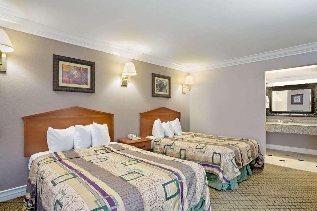 Baymont By Wyndham College Park Atlanta Airport South Hotell Eksteriør bilde