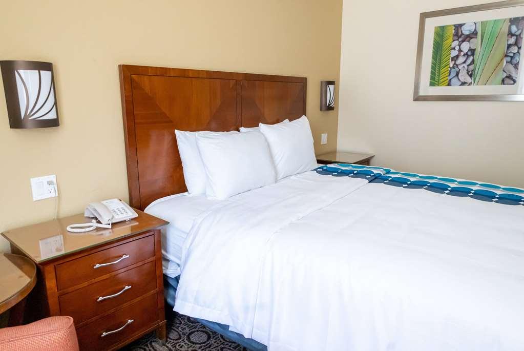 Baymont By Wyndham College Park Atlanta Airport South Hotell Rom bilde
