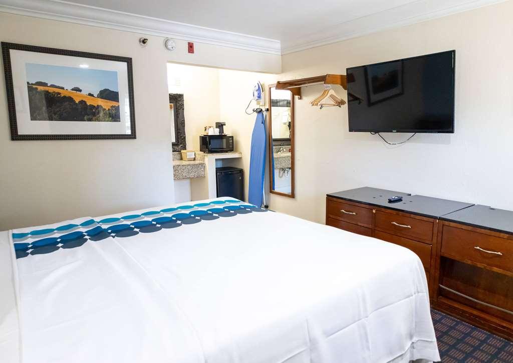 Baymont By Wyndham College Park Atlanta Airport South Hotell Rom bilde