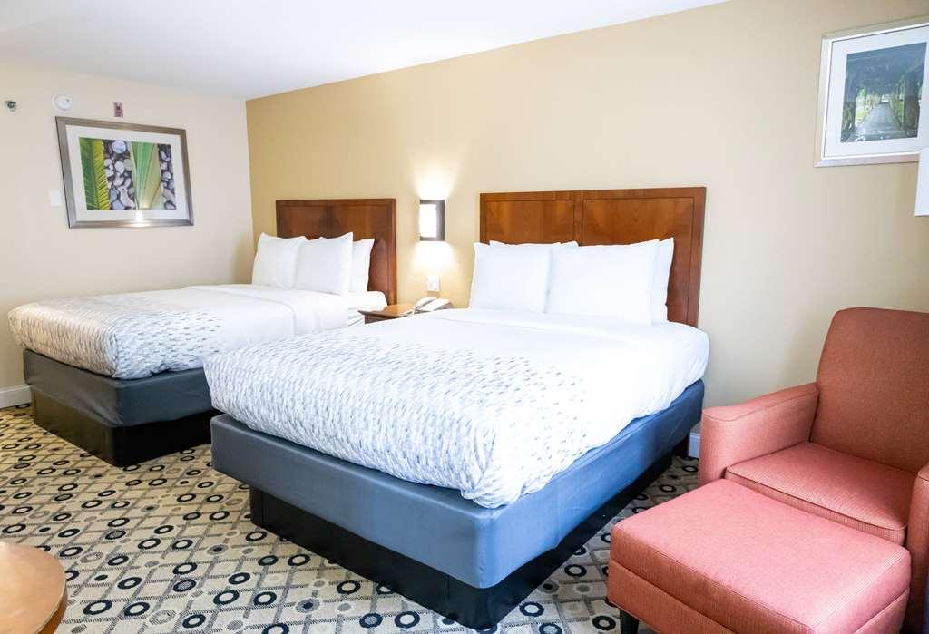 Baymont By Wyndham College Park Atlanta Airport South Hotell Rom bilde